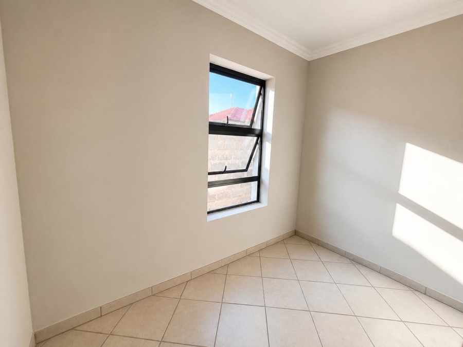 3 Bedroom Property for Sale in Raceway Free State